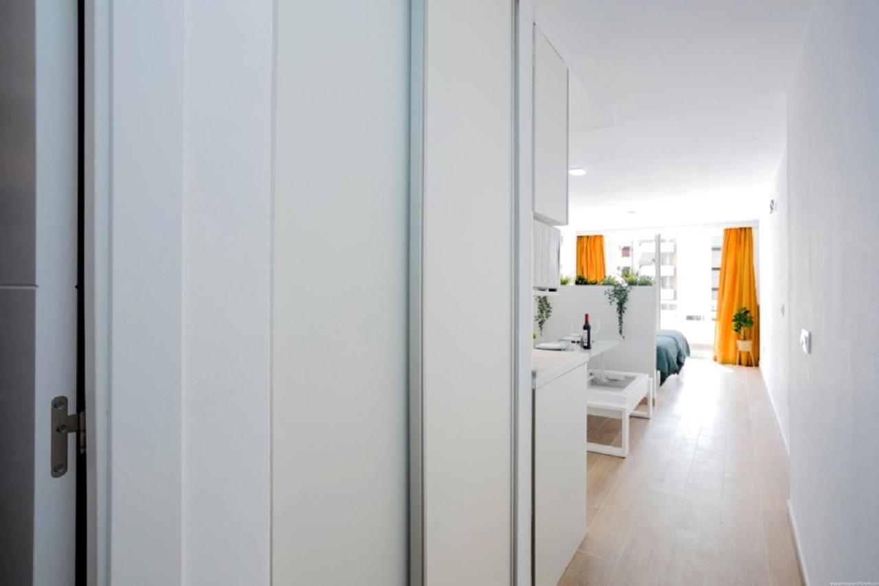 319 Modern Accommodation,Sea View, Wi Fi And Pool Playa de las Américas Exterior foto